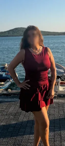 Christina, 30