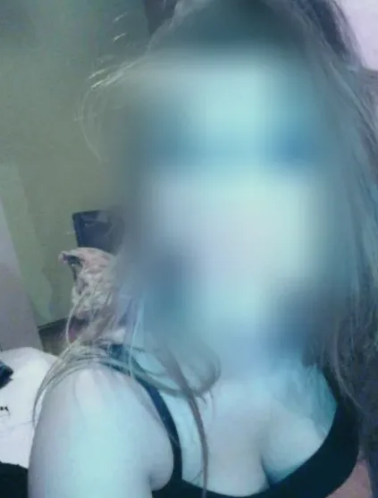 Denise, 25