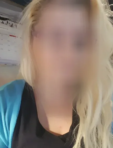 Fabienne, 40